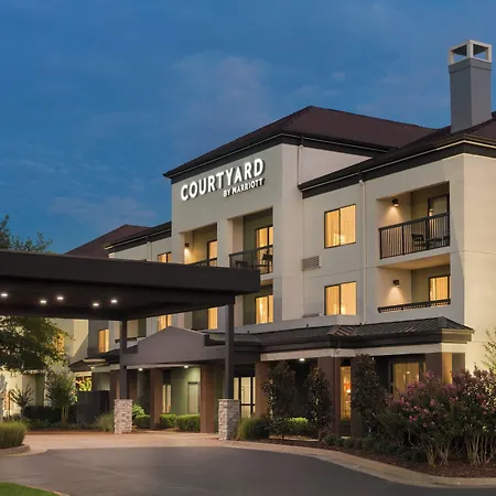 Courtyard Tulsa Central