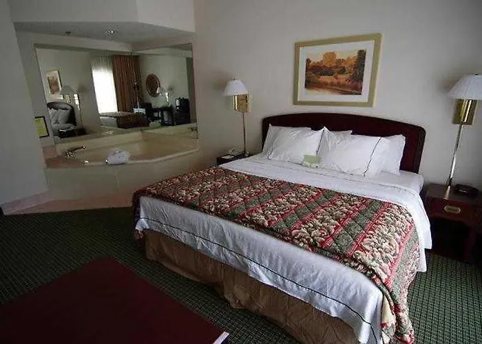 Hotel Courtyard By Marriott
