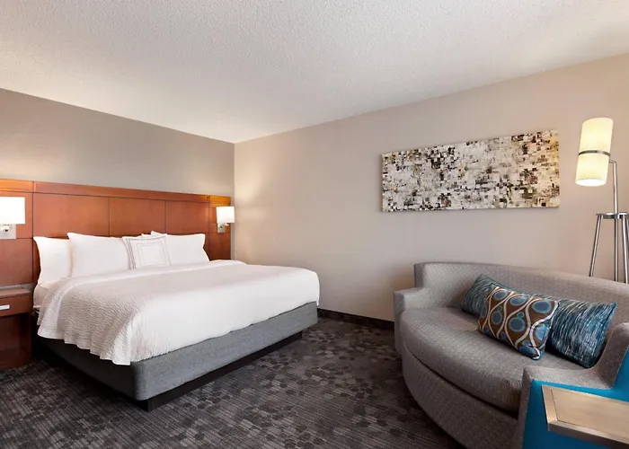 Courtyard By Marriott Hotel Tulsa