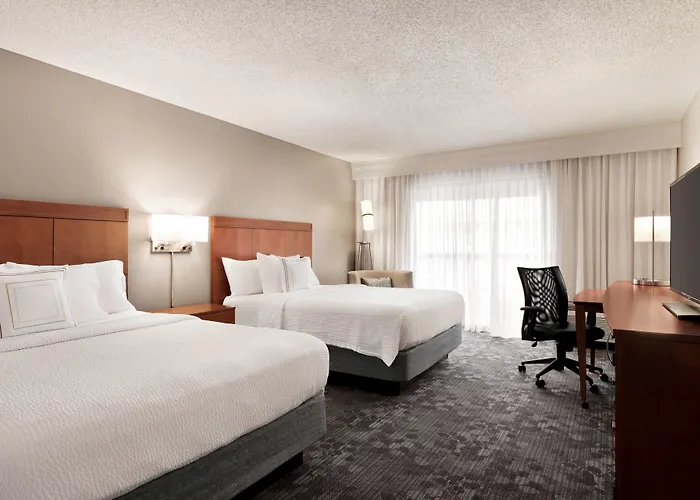 Hotel Courtyard By Marriott