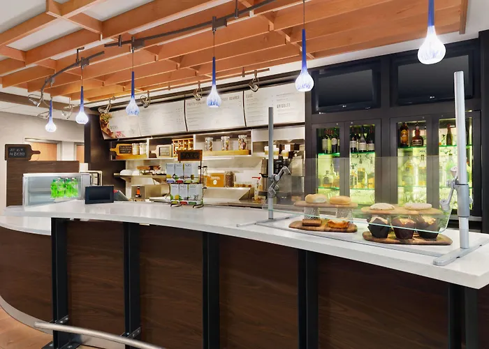Courtyard By Marriott 3*