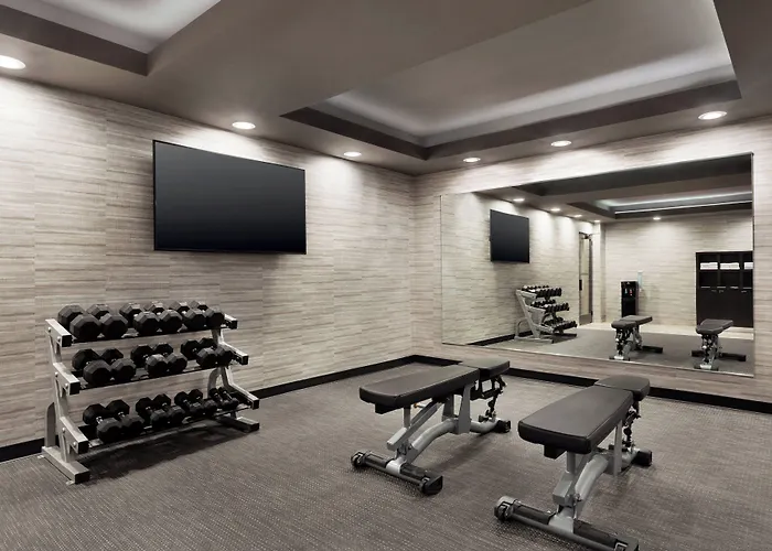 Courtyard By Marriott Hotel