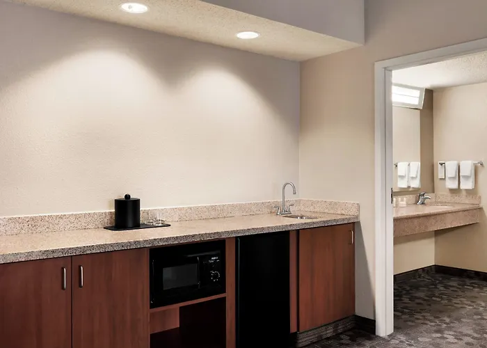 Hotel Courtyard By Marriott
